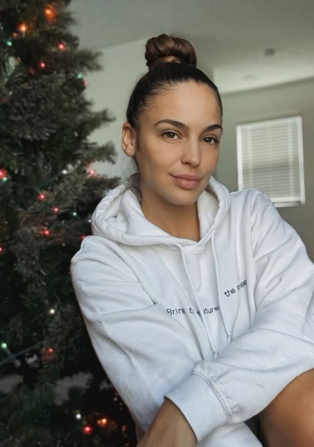 Hi am available for hookup - Image 2